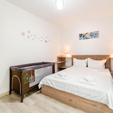 Derya Suites - Mamaia Nord Năvodari Eksteriør bilde