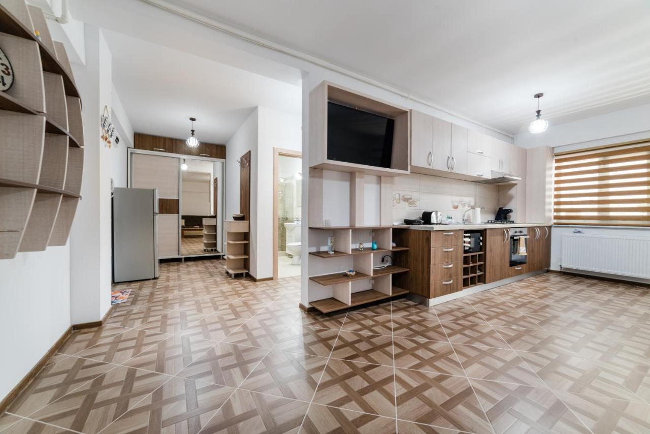 Derya Suites - Mamaia Nord Năvodari Eksteriør bilde