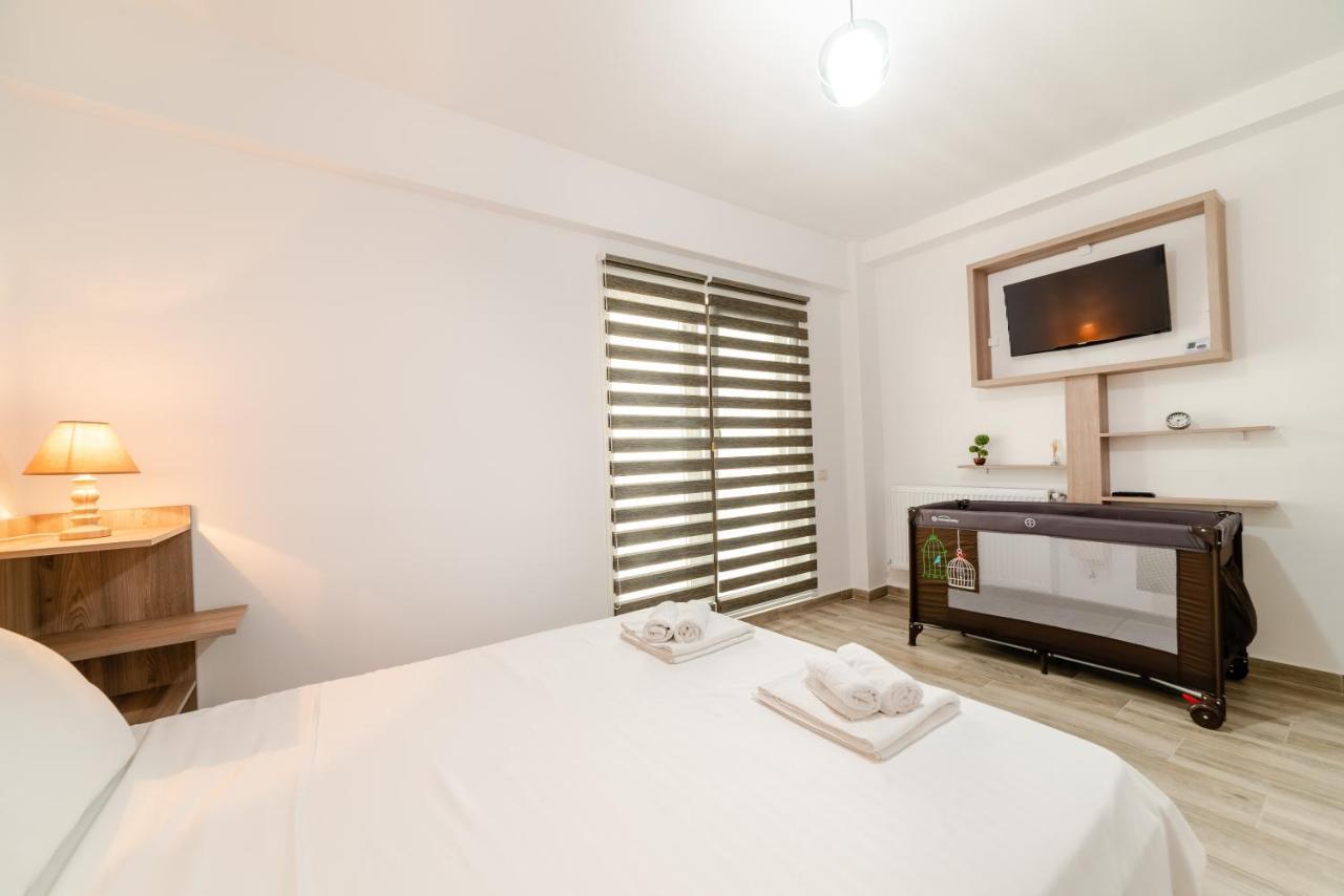 Derya Suites - Mamaia Nord Năvodari Eksteriør bilde