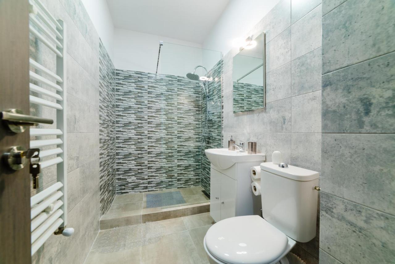 Derya Suites - Mamaia Nord Năvodari Eksteriør bilde
