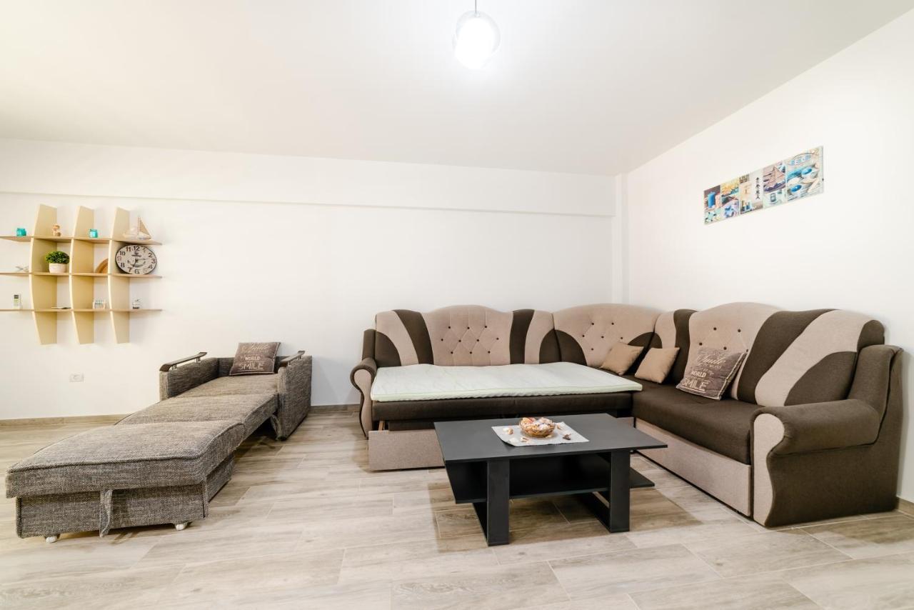 Derya Suites - Mamaia Nord Năvodari Eksteriør bilde