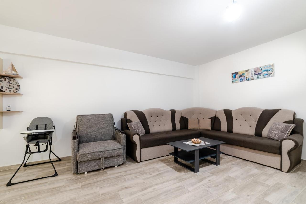 Derya Suites - Mamaia Nord Năvodari Eksteriør bilde