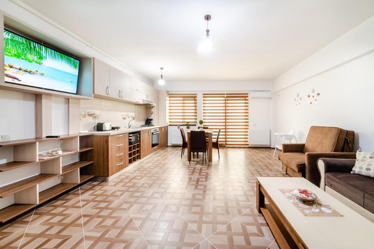 Derya Suites - Mamaia Nord Năvodari Eksteriør bilde